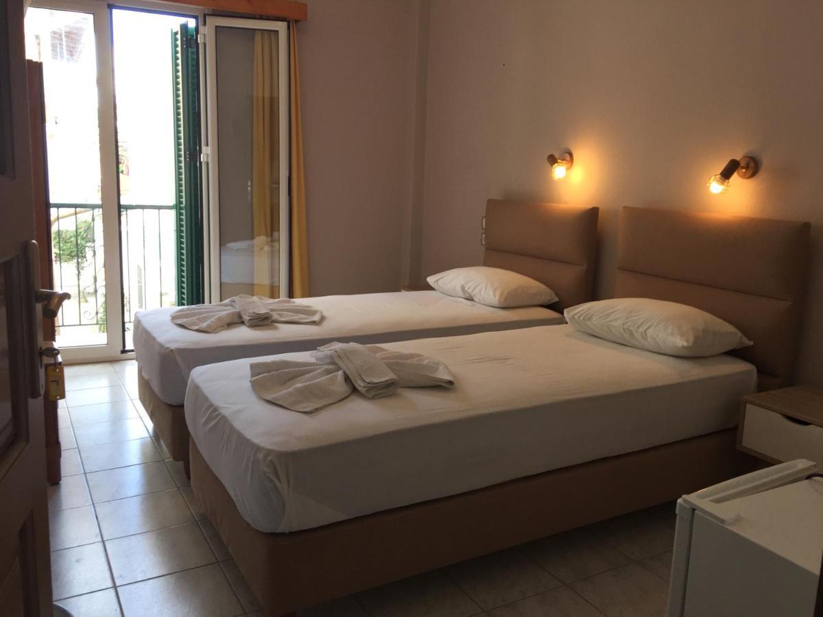 Vogiatzi Rooms Skiathos Island Екстер'єр фото